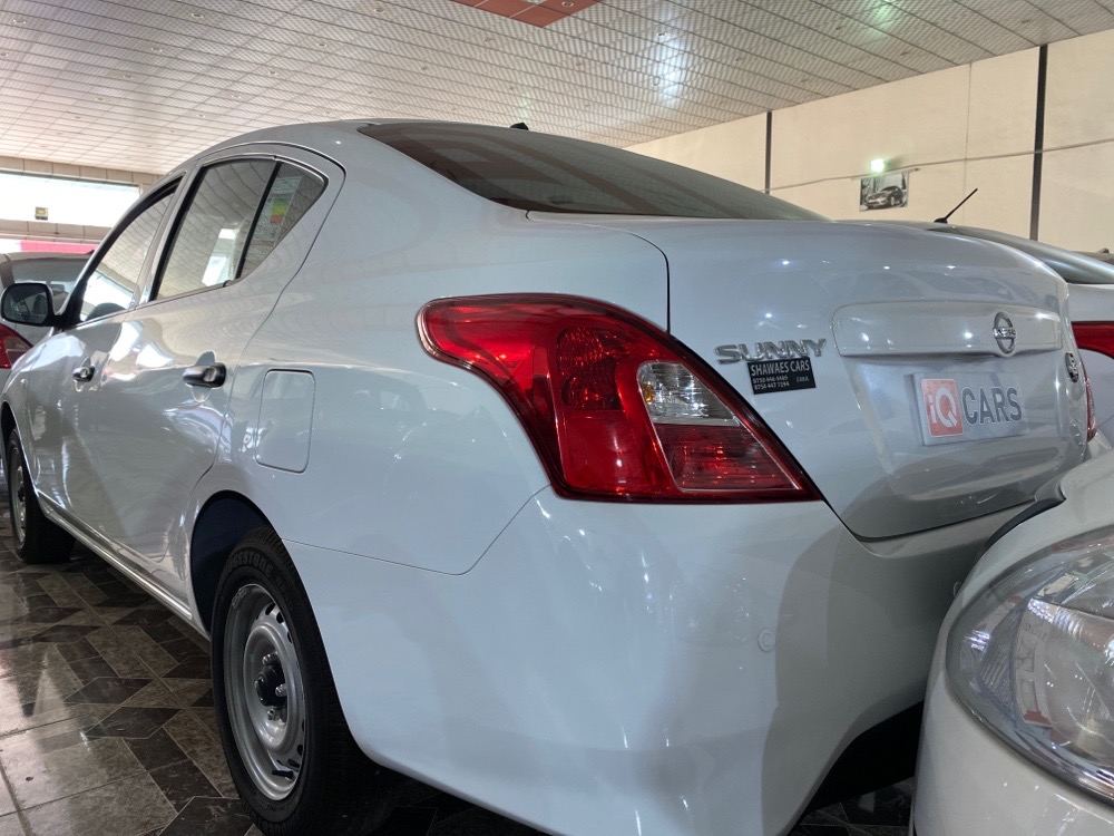 Nissan Sunny
